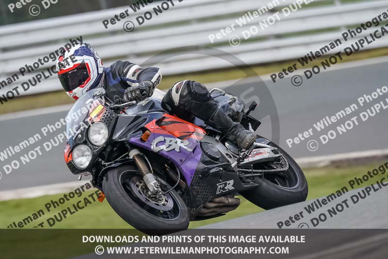 anglesey;brands hatch;cadwell park;croft;donington park;enduro digital images;event digital images;eventdigitalimages;mallory;no limits;oulton park;peter wileman photography;racing digital images;silverstone;snetterton;trackday digital images;trackday photos;vmcc banbury run;welsh 2 day enduro